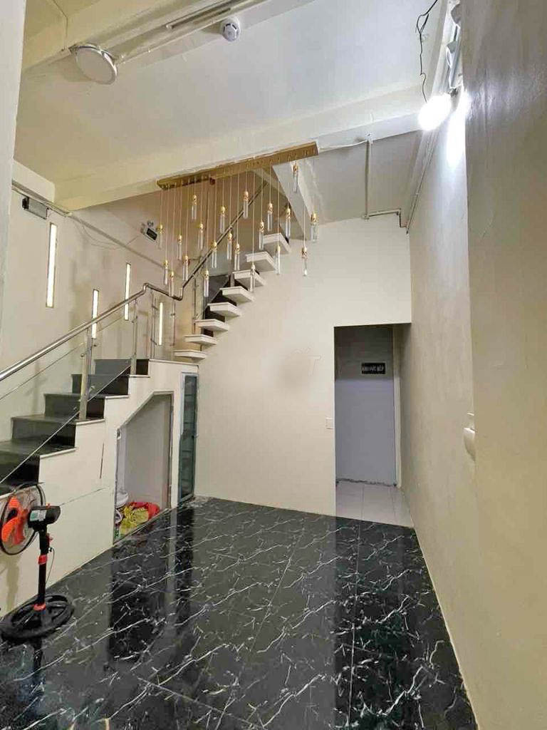 Cho Thuê Nguyên Căn MTĐ  Bùi Viện P.Phạm Ngũ Lão Q1